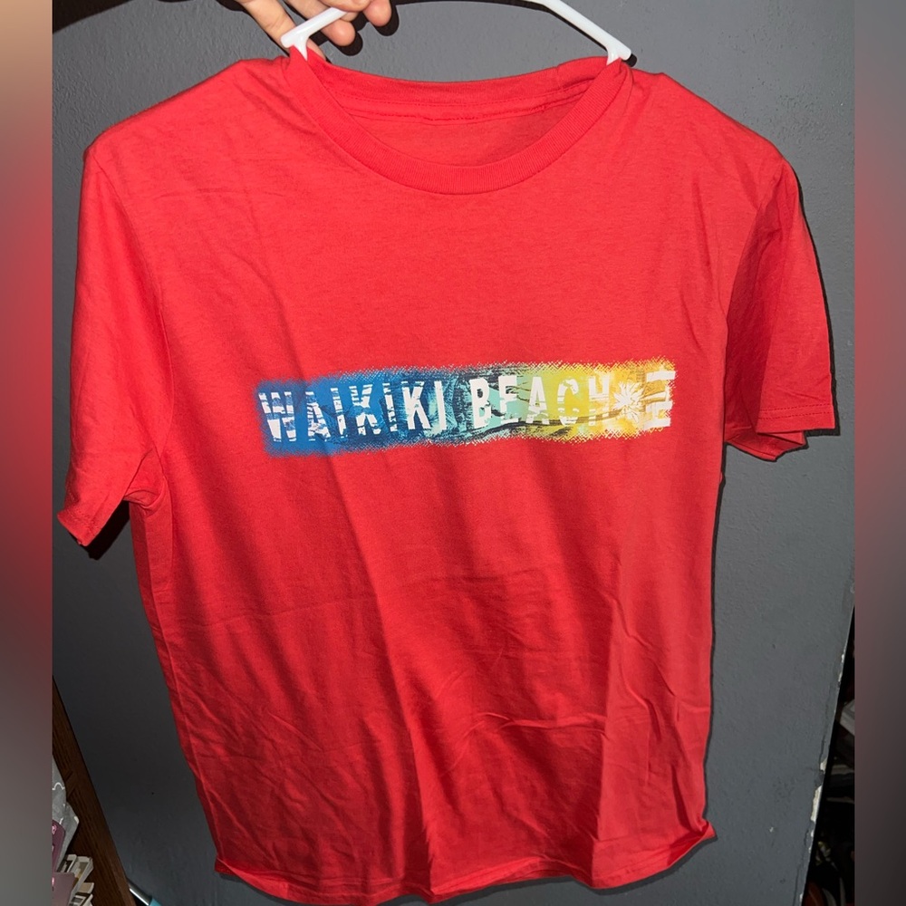NEW no  Tag Waikiki Beach Red T-Shirt